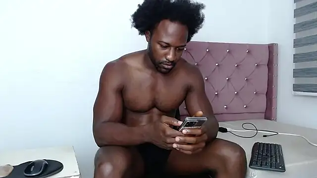 Snapshot of BlackNike chatting on 10.09.25 BlackNike online show from 10.09.25