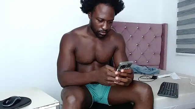 Snapshot of BlackNike chatting on 11.03.25 BlackNike online show from 11.03.25