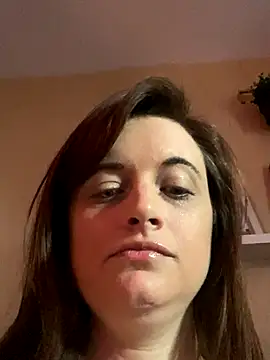 Snapshot of PhotoBabe chatting on 09.17.25 PhotoBabe online show from 09.17.25