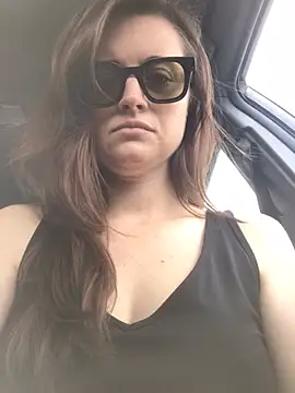 Snapshot of PhotoBabe chatting on 04.03.26 PhotoBabe online show from 04.03.26