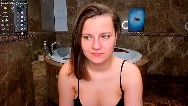 MelindaTin online show from 01.11.26