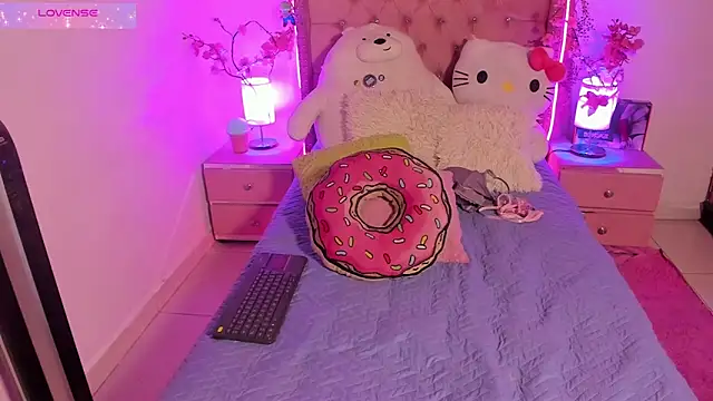 LillyCandy online show from 02.12.25