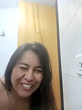 Ixchel Anaid online show from 01.14.25