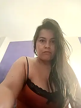 Ixchel Anaid online show from 01.16.25