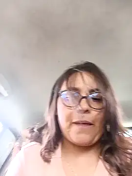 Ixchel Anaid online show from 01.17.25