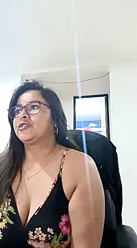 Ixchel Anaid online show from 01.29.25