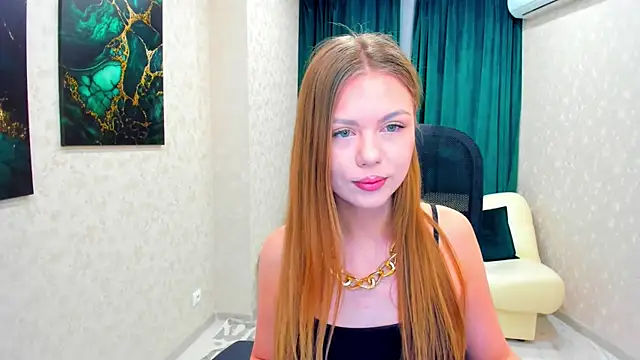 Strawberrye online show from 03.05.25