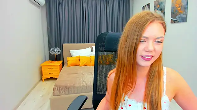 Strawberrye online show from 03.07.25