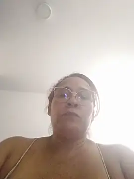 Snapshot of Tits__sweet chatting on 02.05.26 Tits sweet online show from 02.05.26