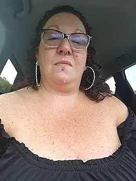 Miss Phat Booty online show from 09.13.25