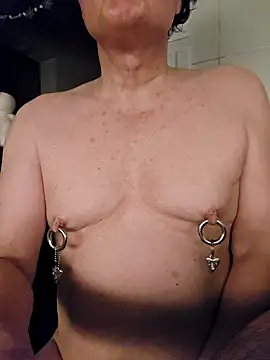 Snapshot of painslutfr chatting on 12.27.24 painslutfr online show from 12.27.24