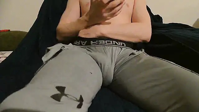 Dick and muscles online show from 03.10.26