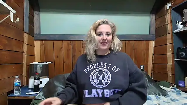 lisaxlovexxx online show from 03.23.26