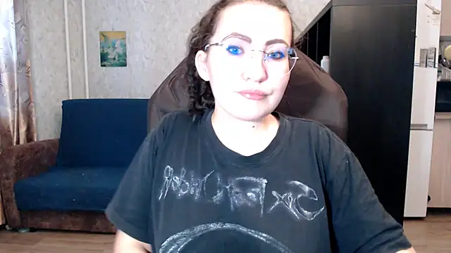 Snapshot of AnKey_Rayah chatting on 10.01.25 AnKey Rayah online show from 10.01.25