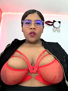 Snapshot of paola091 chatting on 01.25.25 paola091 online show from 01.25.25