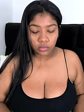 Snapshot of paola091 chatting on 03.09.25 paola091 online show from 03.09.25