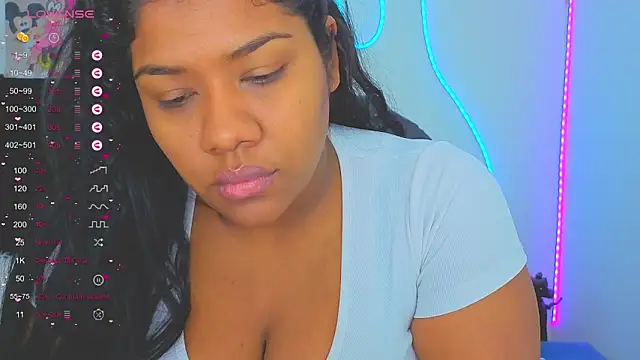 Snapshot of paola091 chatting on 09.09.25 paola091 online show from 09.09.25