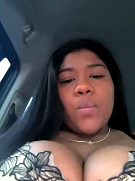 Snapshot of paola091 chatting on 10.11.25 paola091 online show from 10.11.25