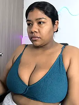 Snapshot of paola091 chatting on 10.14.25 paola091 online show from 10.14.25