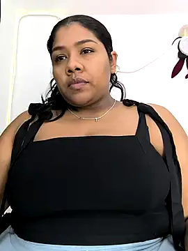 paola091 online show from 11.26.25