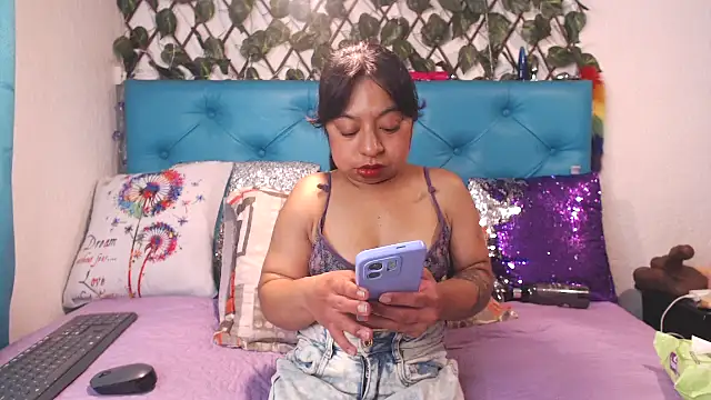 SARAWILLS online show from 01.14.26