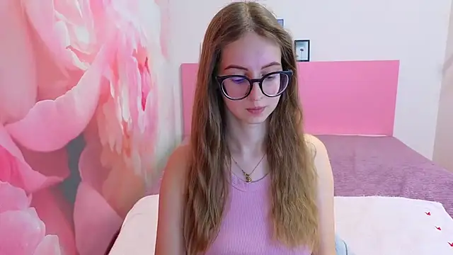 Snapshot of AliceAdams chatting on 02.05.26 AliceAdams online show from 02.05.26