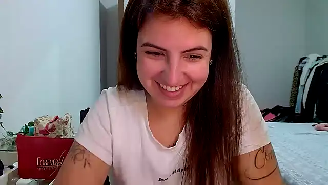 Snapshot of chelbyy chatting on 11.07.25 chelbyy online show from 11.07.25