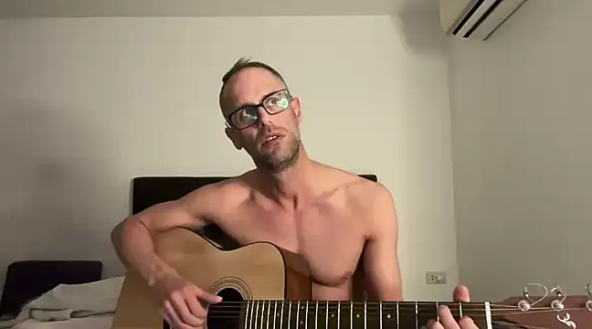 CamCrestXXX online show from 01.05.25