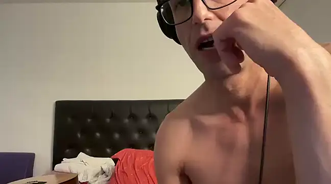 CamCrestXXX online show from 01.15.25