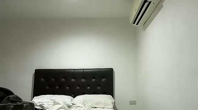 CamCrestXXX online show from 03.22.25