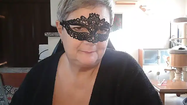 Snapshot of simona60 chatting on 11.11.25 simona60 online show from 11.11.25