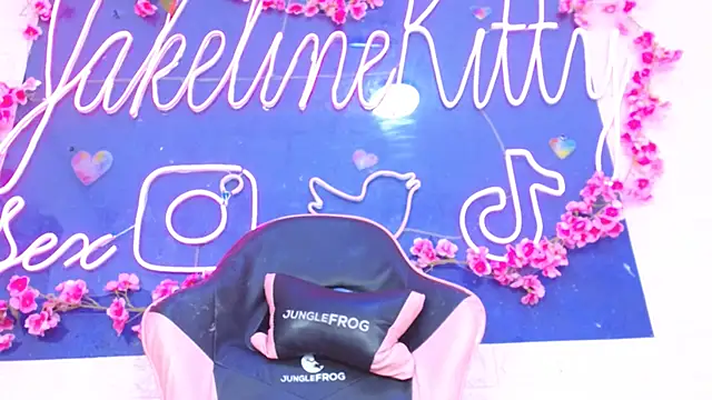 JakelineKitty online show from 11.08.25