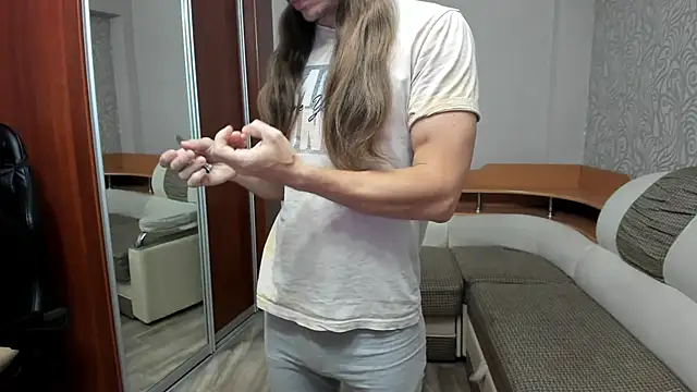 Snapshot of Marrymepls chatting on 09.29.25 Marrymepls online show from 09.29.25