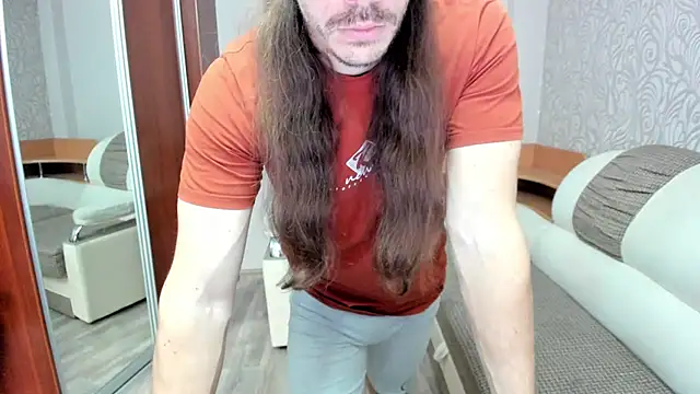 Snapshot of Marrymepls chatting on 10.27.25 Marrymepls online show from 10.27.25