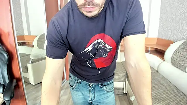 Snapshot of Marrymepls chatting on 11.01.25 Marrymepls online show from 11.01.25