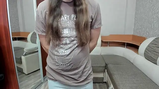 Snapshot of Marrymepls chatting on 11.04.25 Marrymepls online show from 11.04.25