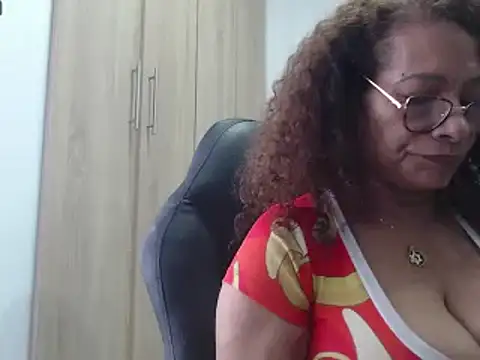 BustyMilf  online show from 01.15.25