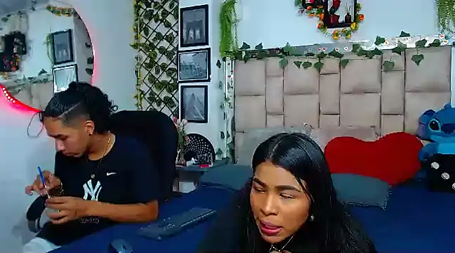 Snapshot of thamarasehein chatting on 02.04.25 thamarasehein online show from 02.04.25