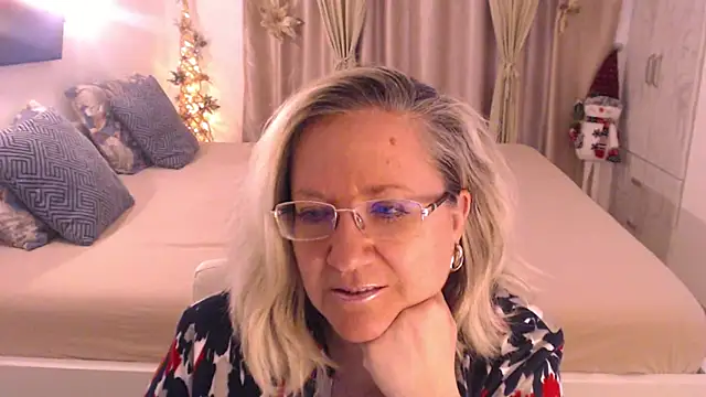 Raisshy online show from 12.16.24