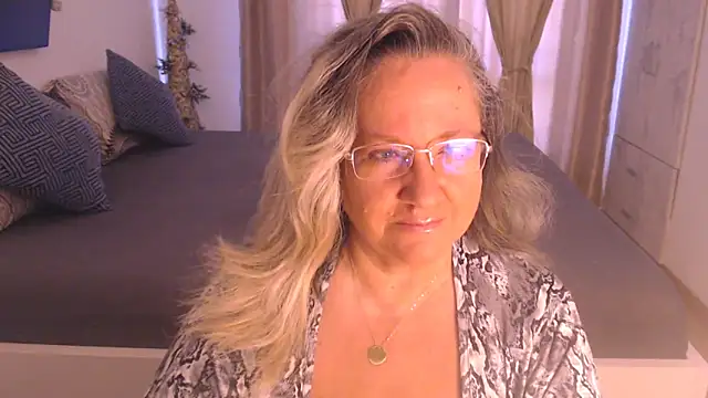 Raisshy online show from 09.21.25