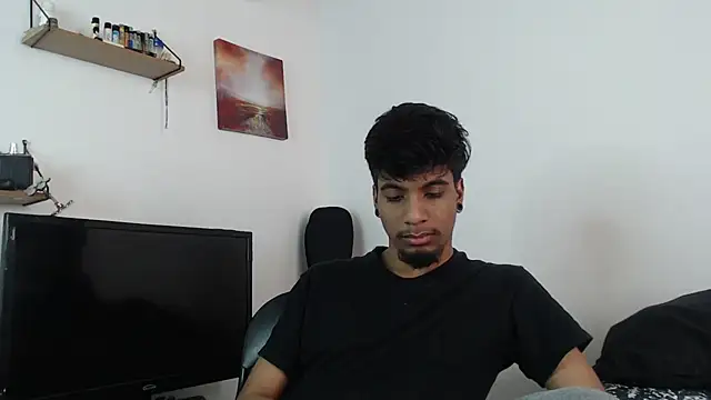 Snapshot of stevenosori chatting on 09.30.25 stevenosori online show from 09.30.25