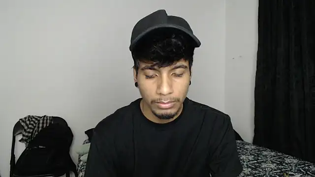 Snapshot of stevenosori chatting on 11.09.25 stevenosori online show from 11.09.25