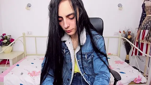 Snapshot of jessystarr chatting on 02.03.25 jessystarr online show from 02.03.25