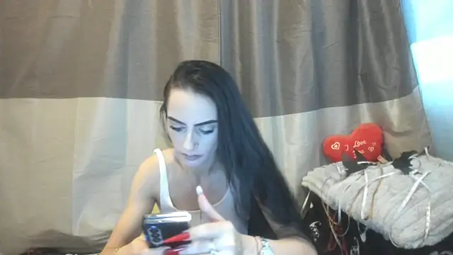 Snapshot of jessystarr chatting on 11.08.25 jessystarr online show from 11.08.25