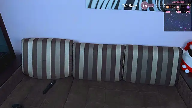 Snapshot of bunnyyandhunter chatting on 12.29.24 bunnyyandhunter online show from 12.29.24