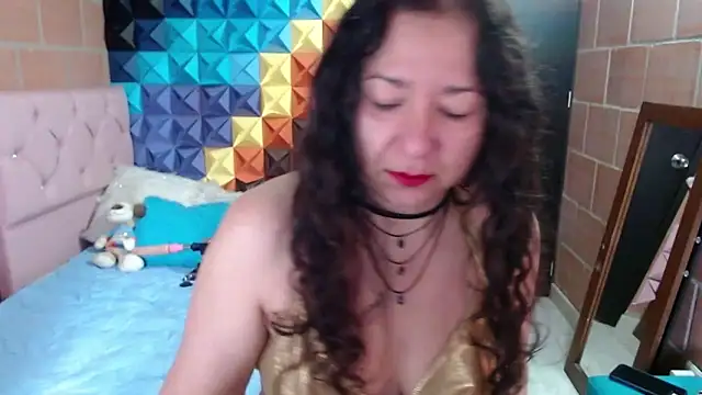 katifoxx online show from 02.27.25