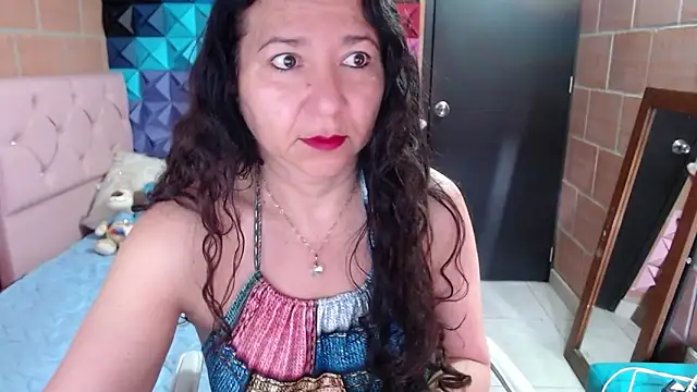 katifoxx online show from 02.28.25