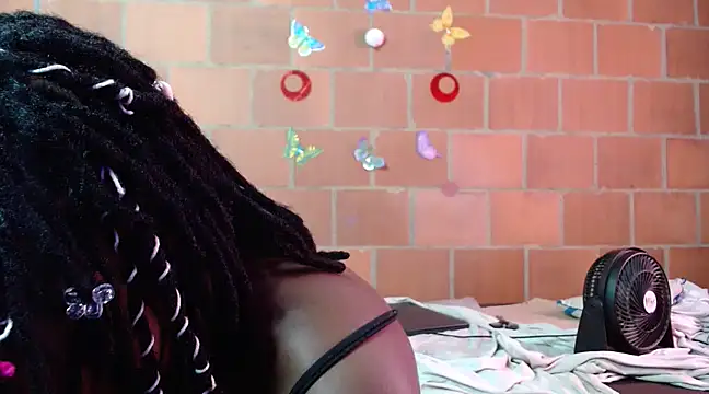 Magaharper10 online show from 02.20.25