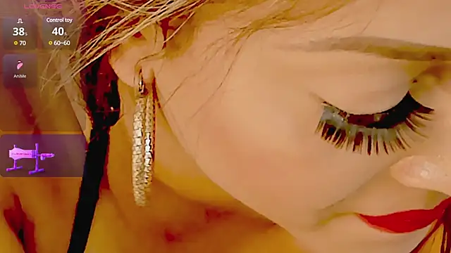 zarahdivousi online show from 03.21.25