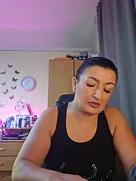 Hotangel75 online show from 11.10.25